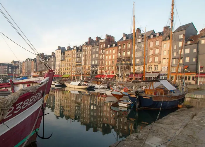 Location * Honfleur